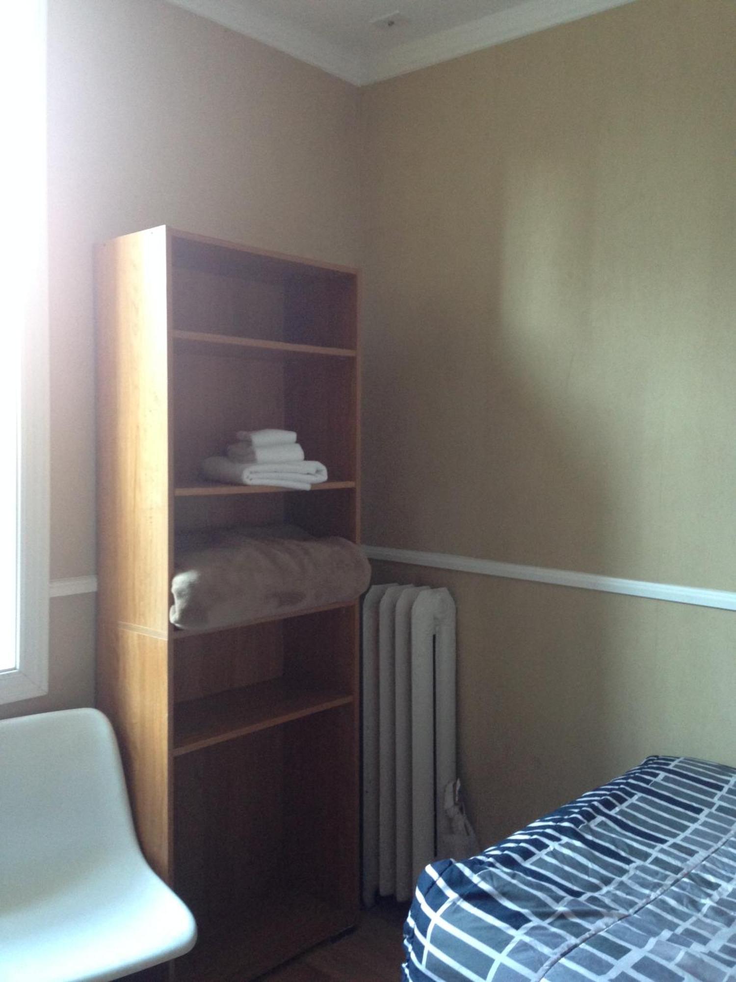 Single Room Single Bed